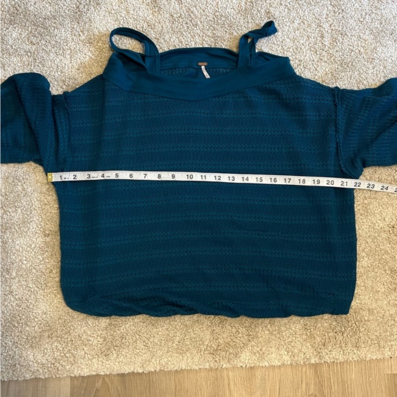 Free People Cold Shoulder Top - Picture 7 of 9